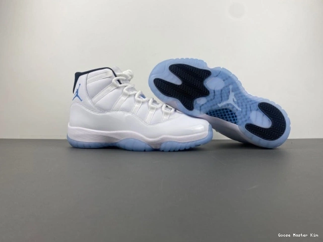 Jordan legend 11 CT8012-104 Blue Air 0823